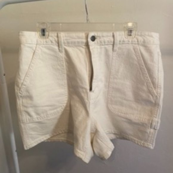 Universal Thread Off-White Shorts Size 12 - Picture 1 of 3